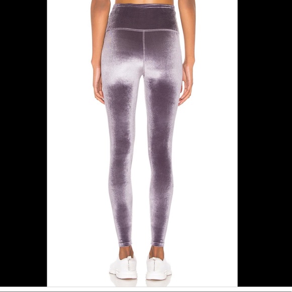 Beyond Yoga Velvet Leggings - Picture 4 of 5